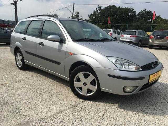 Ford Focus kombi 74kW nafta 200411