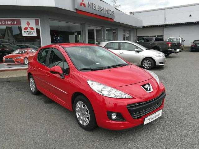 Peugeot 207 hatchback 70kW benzin 201201