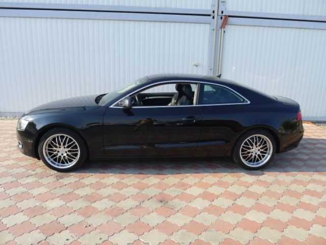 Audi A5 kupé 176kW nafta 200710