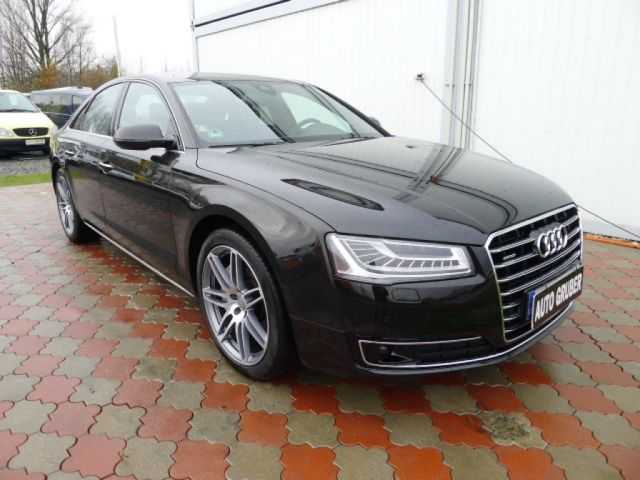 Audi A8 sedan 190kW nafta 201406