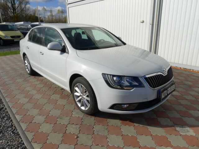 Škoda Superb limuzína 103kW nafta 201507