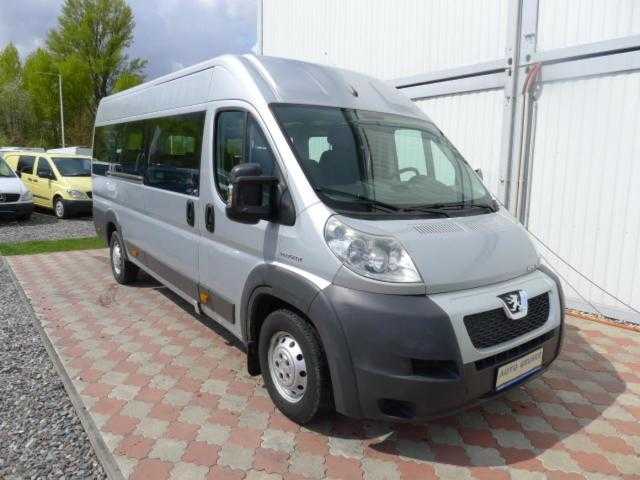 Peugeot Boxer minibus 116kW nafta 200804