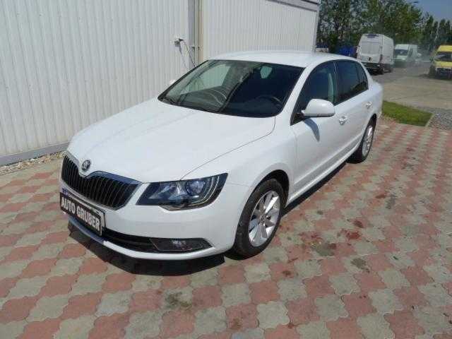 Škoda Superb limuzína 103kW nafta 201508