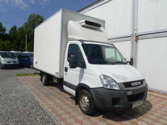 Iveco Daily izotherm 100kW nafta 201109