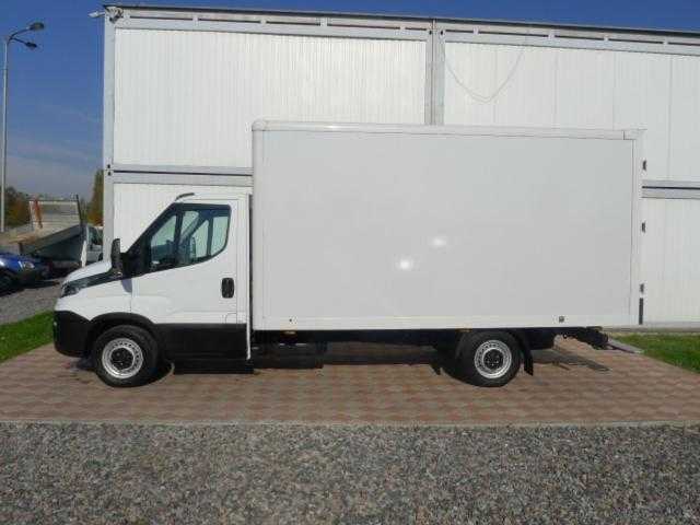 Iveco Daily skříň 107kW nafta 201410