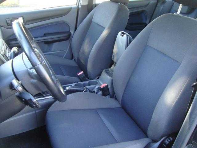 Ford Focus kombi 80kW nafta 200609