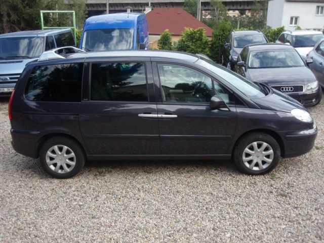 Peugeot 807 MPV 94kW nafta 2006