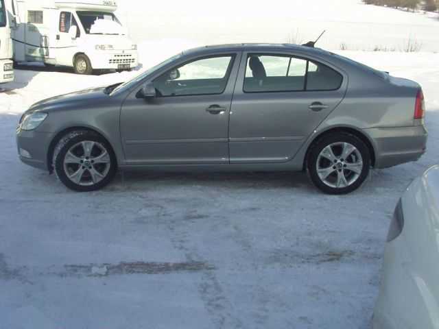 Škoda Octavia hatchback 103kW nafta 2011