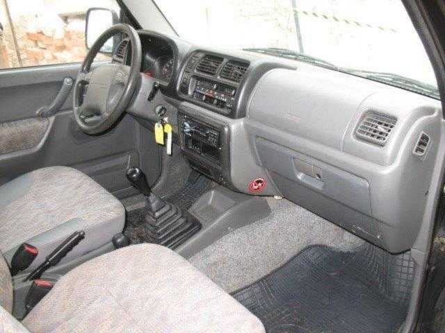 Suzuki Jimny terénní 59kW benzin 2001
