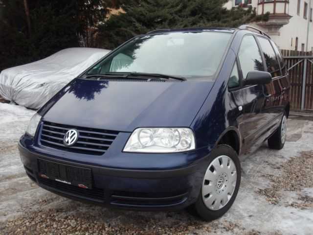 Volkswagen Sharan MPV 96kW nafta 2004