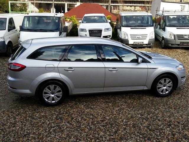 Ford Mondeo kombi 103kW nafta 2014