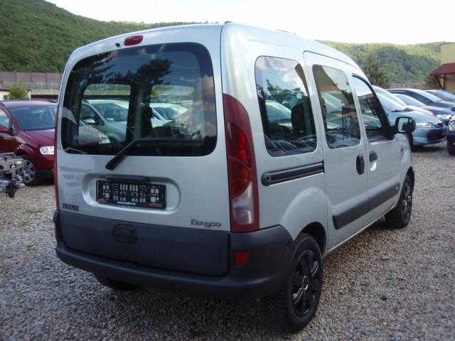 Renault Kangoo MPV 60kW nafta 2003