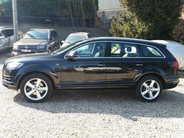 Audi Q7 SUV 176kW nafta 2010