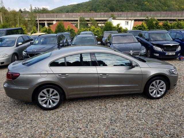 Volkswagen CC limuzína 125kW nafta 2012