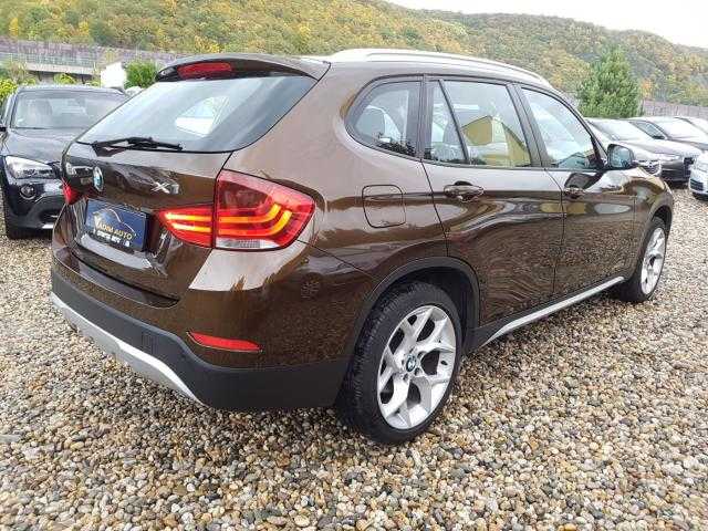 BMW X1 kombi 135kW nafta 2013