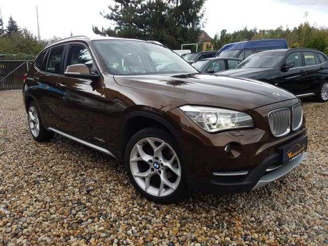 BMW X1 kombi 135kW nafta 2013