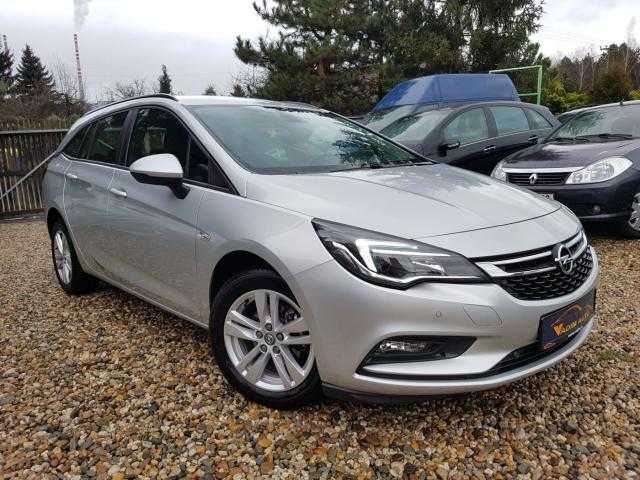 Opel Astra kombi 81kW nafta 2017