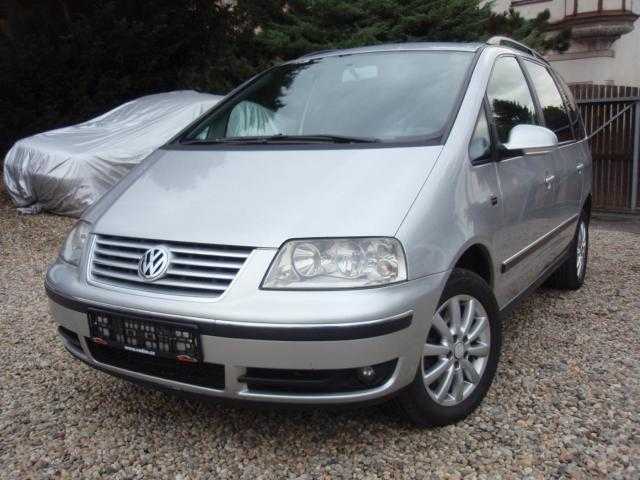 Volkswagen Sharan MPV 85kW nafta 2004