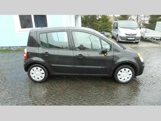 Renault Modus hatchback 63kW nafta 200606