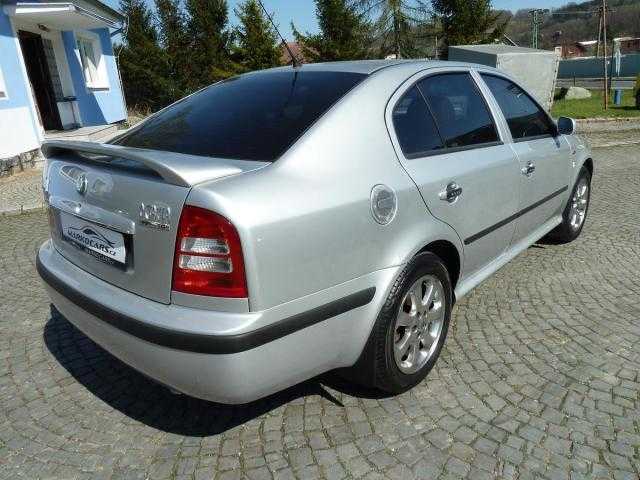 Škoda Octavia hatchback 81kW nafta 200105
