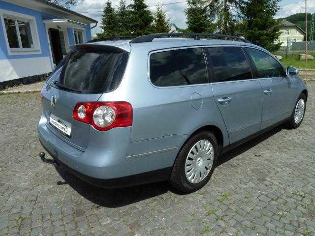 Volkswagen Passat kombi 103kW nafta 200605