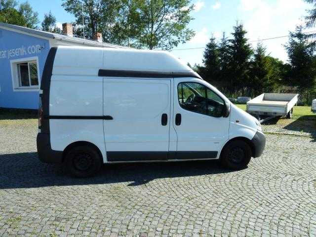 Opel Vivaro užitkové 60kW nafta 200603