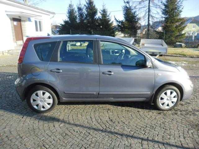 Nissan Note kombi 63kW nafta 200805