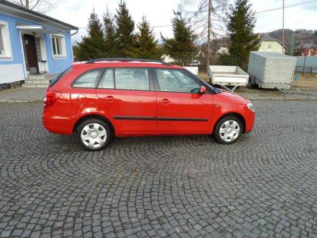 Škoda Fabia kombi 59kW nafta 200910