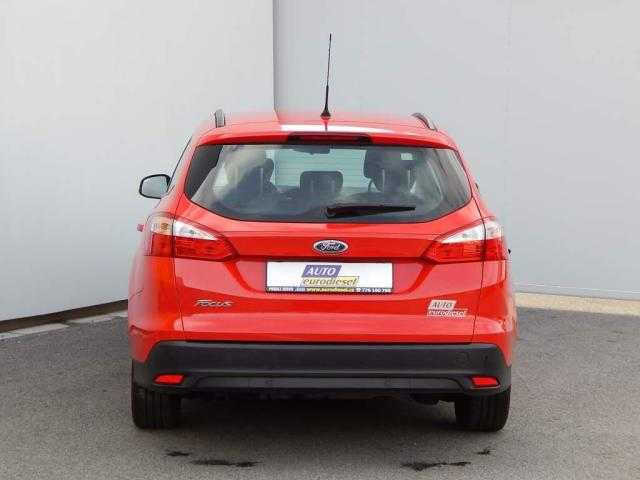 Ford Focus kombi 85kW nafta 2013