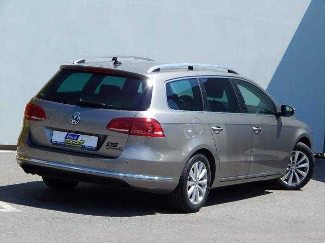 Volkswagen Passat kombi 103kW nafta 2014