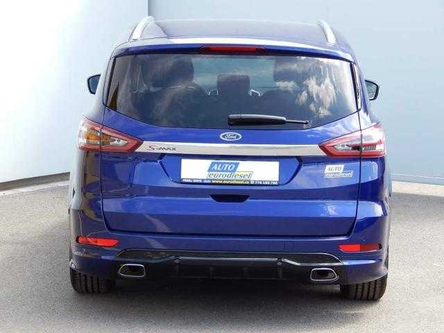 Ford S-MAX MPV 132kW nafta 2016