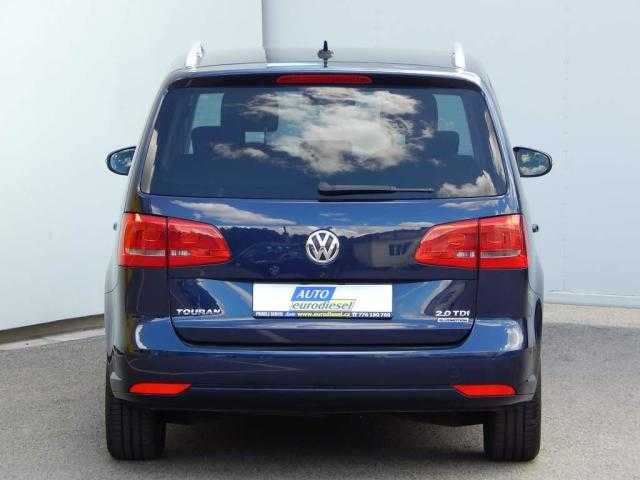 Volkswagen Touran MPV 103kW nafta 2014