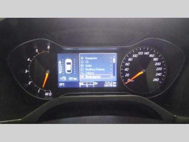 Ford S-MAX MPV 103kW nafta 2013