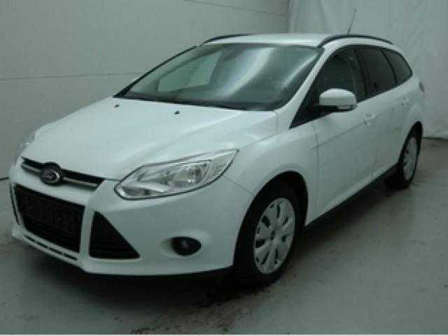 Ford Focus kombi 85kW nafta 2014