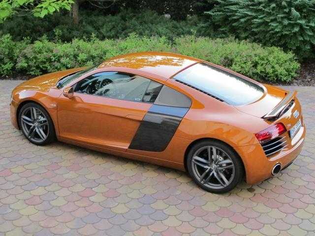 Audi R8 kupé 316kW benzin 201412