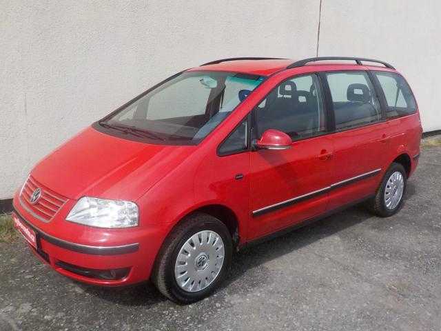 Volkswagen Sharan MPV 96kW nafta 2004