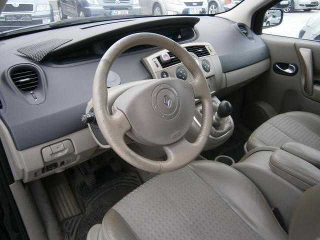 Renault Mégane MPV 88kW nafta 2003