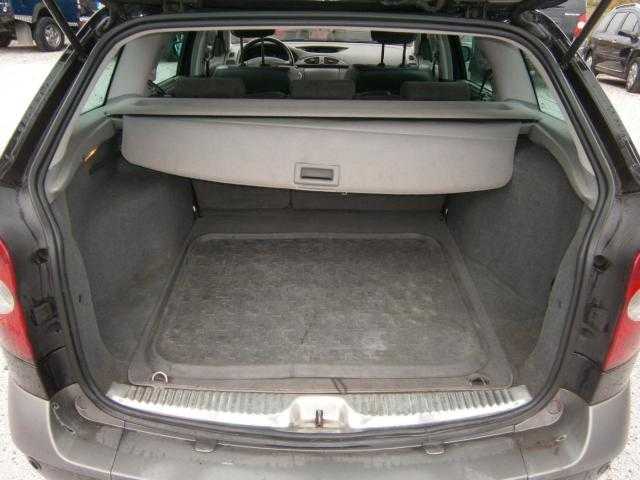 Renault Laguna kombi 88kW nafta 2004