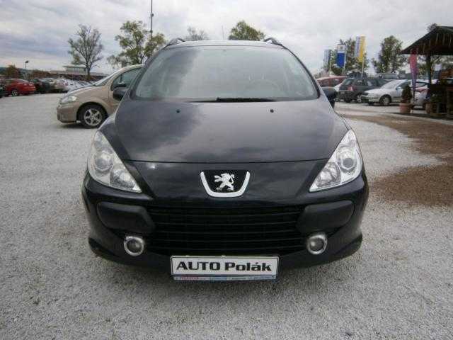 Peugeot 307 kupé 100kW nafta 200510