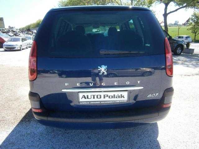 Peugeot 807 MPV 100kW nafta 200611