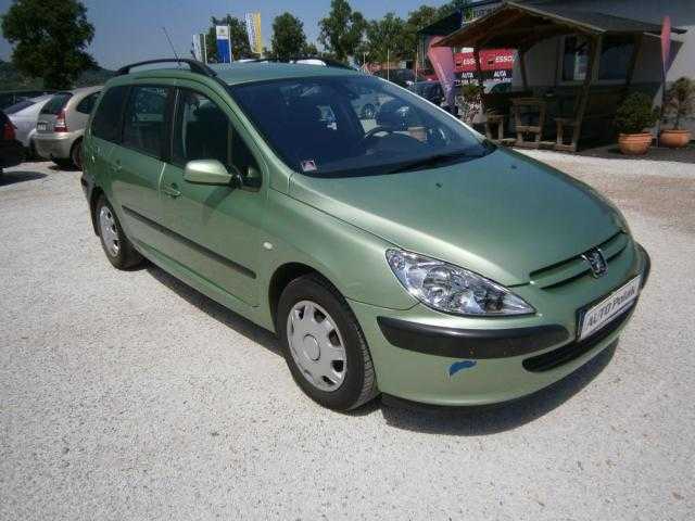 Peugeot 307 kombi 66kW nafta 200312