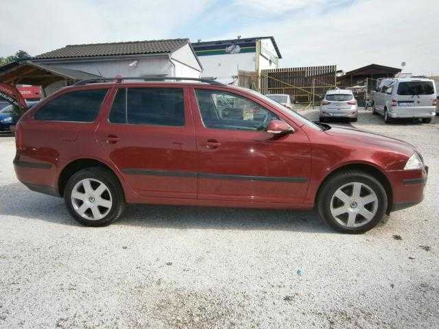 Škoda Octavia kombi 110kW benzin 201203