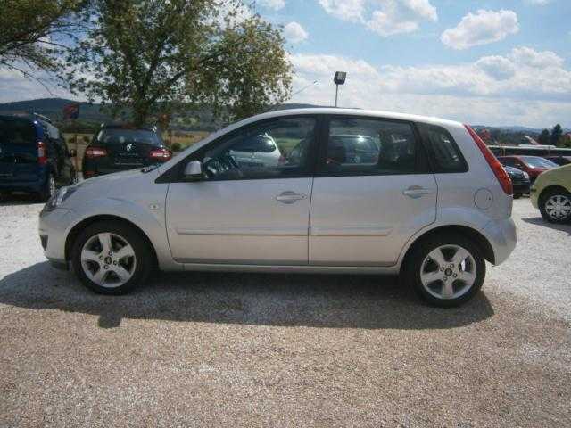 Ford Fiesta hatchback 55kW benzin 200703