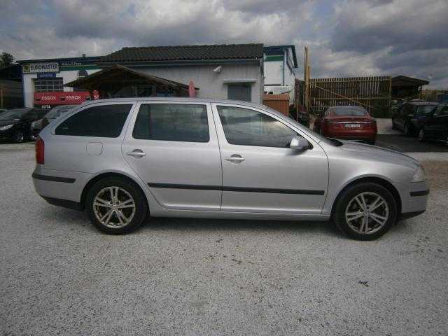 Škoda Octavia kombi 118kW benzin 2007