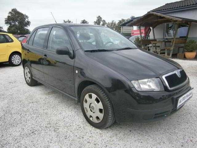 Škoda Fabia hatchback 40kW benzin 200301