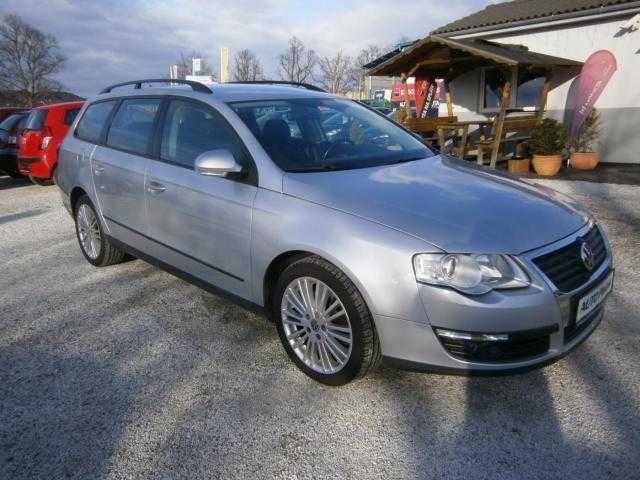 Volkswagen Passat kombi 103kW nafta 200609