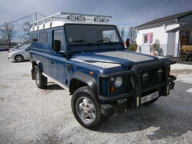 Land Rover Defender terénní 90kW 2003