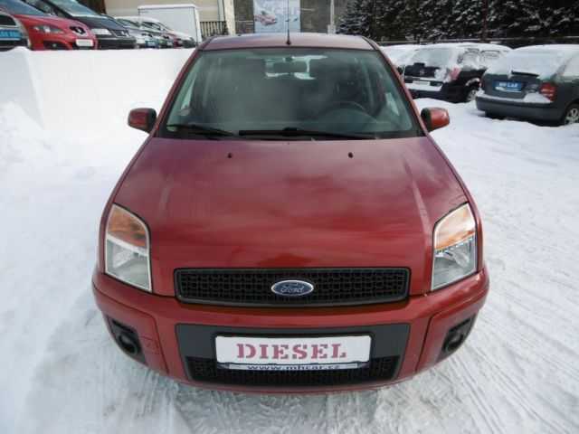 Ford Fusion kombi 50kW nafta 200906