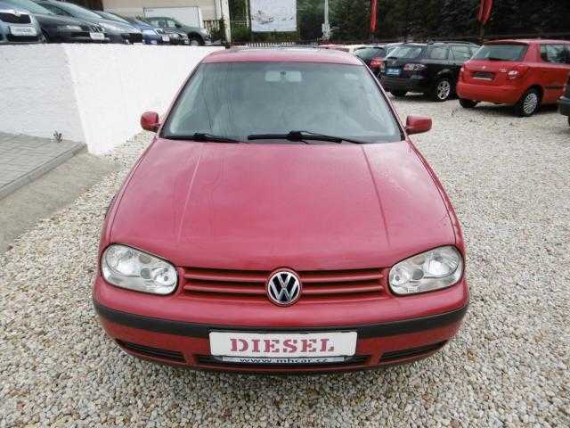 Volkswagen Golf hatchback 66kW nafta 200106