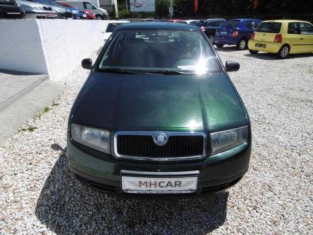 Škoda Fabia kombi 47kW benzin 200304